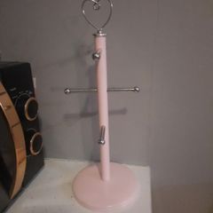 pink mug tree