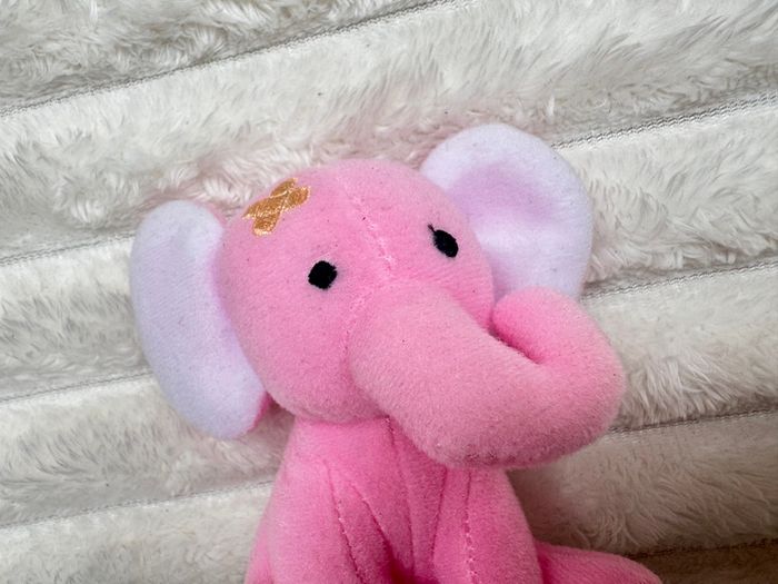 Battat Pink Elephant Plush approx. 10 cm. Used Please see photos