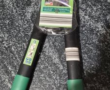 Brand New Gardenline Ratchet Branch Pruner Ilaflon Non Stick