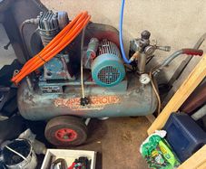 Clarke air compressor