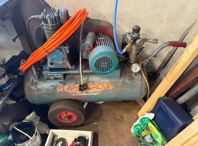 Clarke air compressor