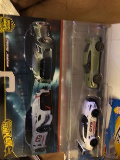 Hot wheels
