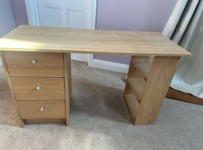 desk