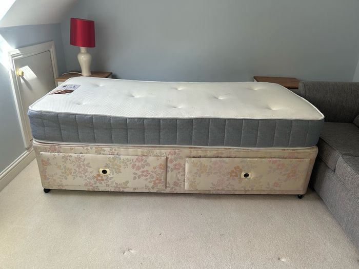 single bed