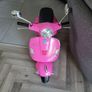 Ride on Vespa Image 5