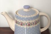 The Potters Yard Teapot Handmade