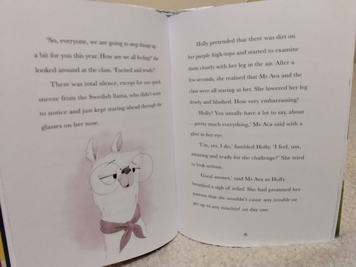 The Friendship Fairies Go To School By Lucy Kennedy, HARDBACK