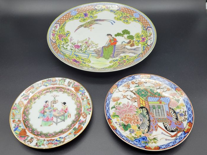 Vintage Chinese Mid 20th century hand painted plates