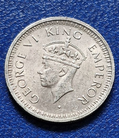 Excellent 1945 Bombay India - British  1/4 Rupee - George VI Silver coin
