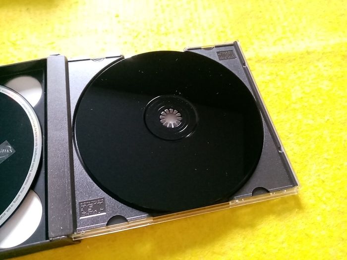 Family games compendium 20 games PlayStation1 Ps1 PlayStation 2 ps2 games Original