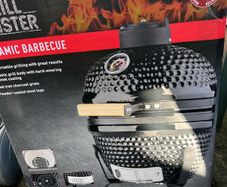 Grill Meister ceramic barbecue