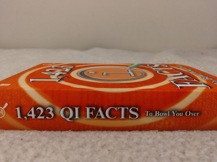 1,423 Qi Facts To Bowl You Over book By John Lloyd
