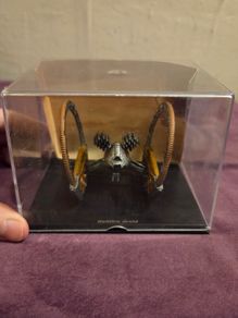 Star Wars "Hailfire Droid" Model