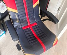 Gaming chair