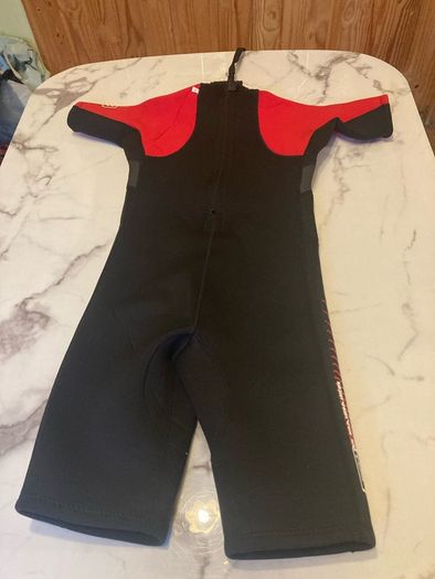 Banana Bite wetsuit Kids 7 Yrs