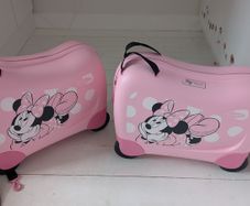 Ride on kids suitcase Samsonite
