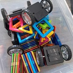 Magformers