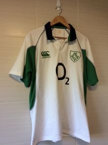 Ireland Rugby Jersey. Alternate / Away Jersey From Triple Crown Winning Year Of 2007. Official Canterbury IRFU Jersey. Authentic Original Jersey From The Time. Not A Modern Day Remake.