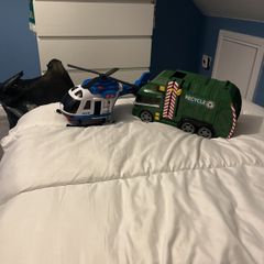 Helicopter and Recycle Truck