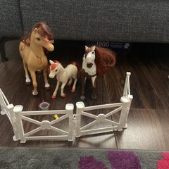 Barbie horses and accessories