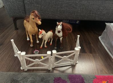 Barbie horses and accessories
