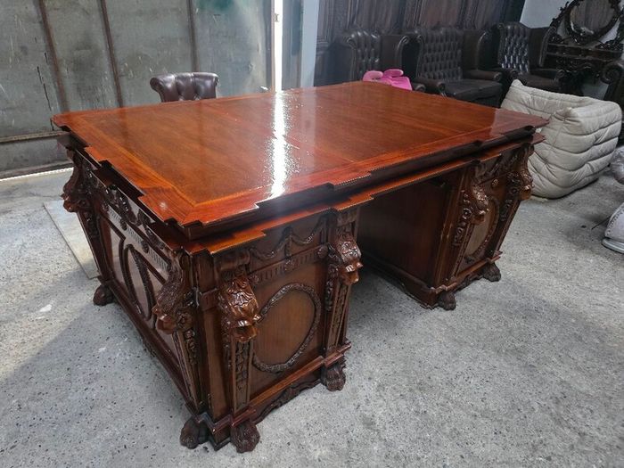 Thomas Chippendale Lions Head Carved Twin Pedestal Partner Desk+ chair+ table