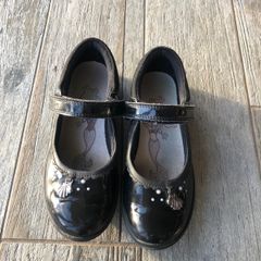 Clarks Back to School Shoes size UK 1.5F EU 33.5