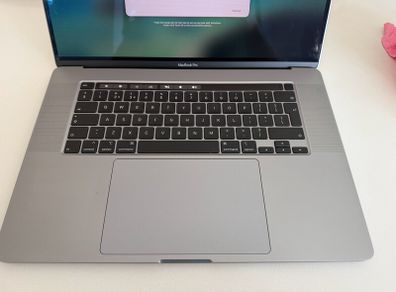 Apple MacBook Pro 16-inch, 2019 (A2141), Space Grey