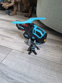 Batman helicopter with mini figure