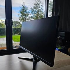 Acer 27 inch built-in speakers