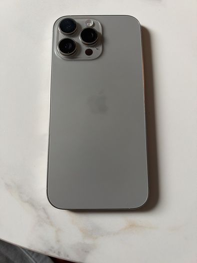 iPhone 16 Pro Max - 256GB - Natural Titanium