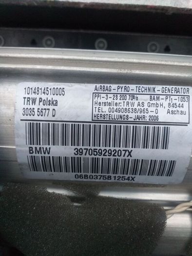BMW e90  dashboard airbag