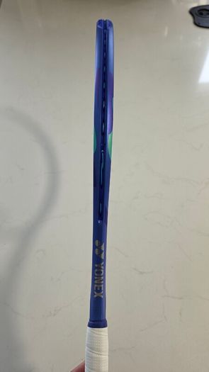 Yonex EZONE 98 Tennis Racket
