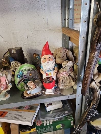 Collection of figurines 10e each