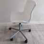free chair Image 2