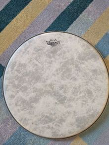 18" Remo Fiberskyn Bass drum head