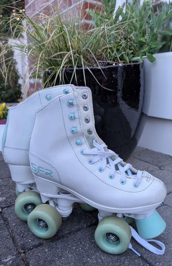 SFR Roller Skates