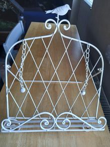 Vintage Bookstand