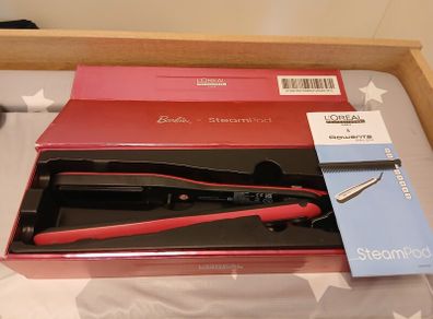 Limited edition L'oreal professional X Barbie steampod 3.0