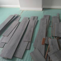 laminate floor free to take