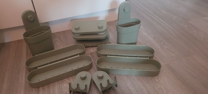 Bathroom accessories