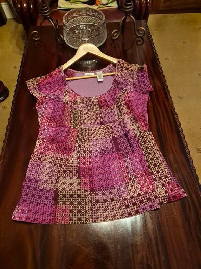 Liz & Co  Top