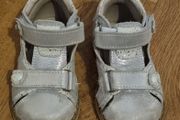 Girl shoes