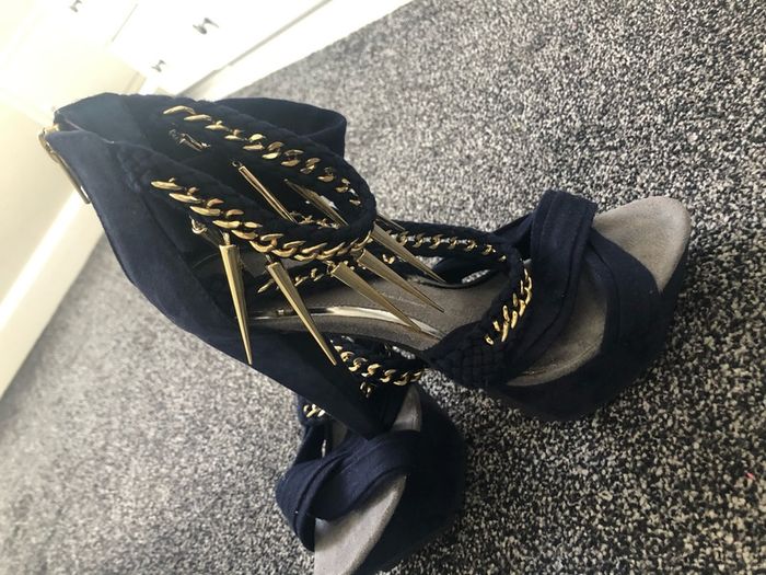 High hill shoes