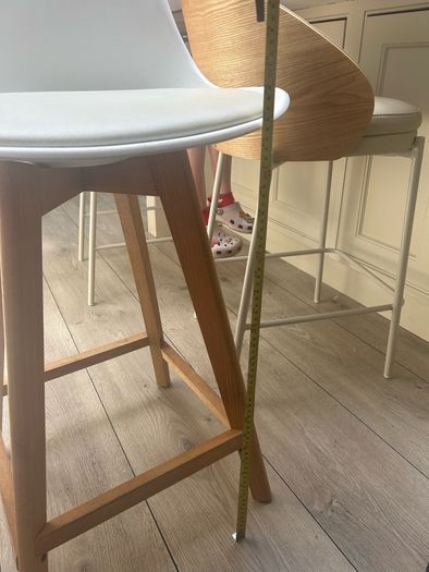 kitchen stools Nordic style x 6. Faux leather white/wood