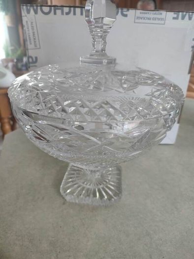 REAR  vintage GALWAY trinity knot  large Vintage Cut crystal pedestal bowl, heavy lead crystal and lid