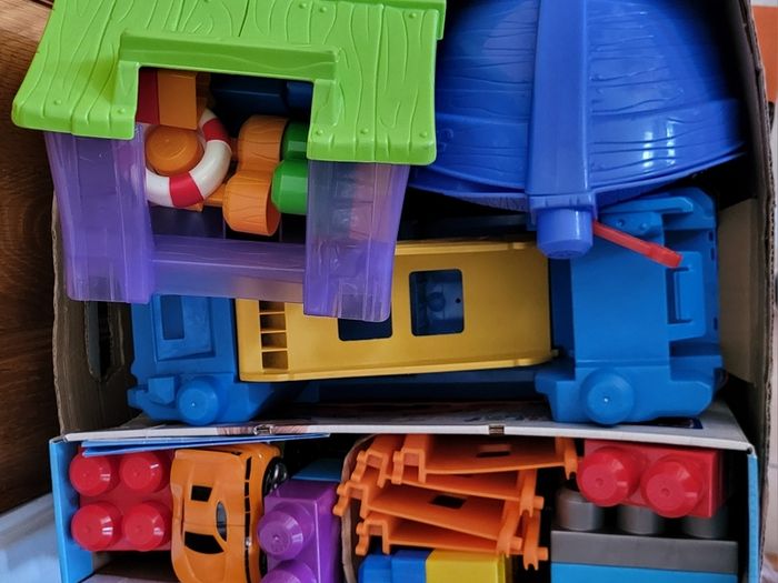 Mega Blocks bundle