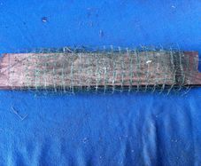 Light plastic netting