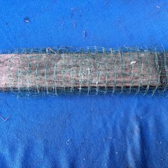 Light plastic netting