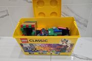 Building blocks, not LEGO